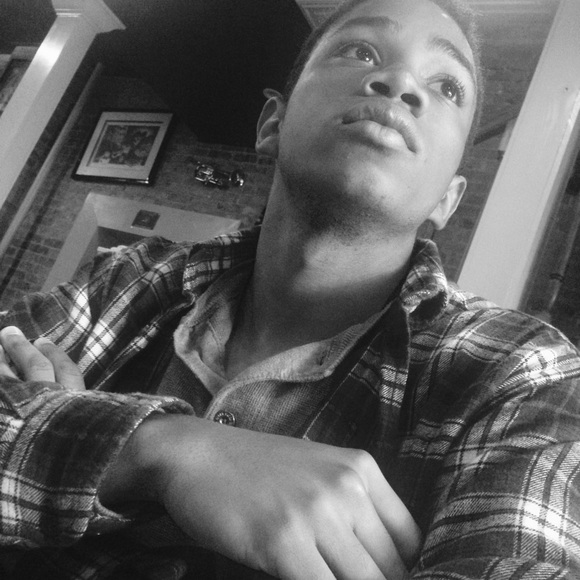 Jeshon Gawlowski - Poshmark Profile Picture of Jeshon Gawlowski (@jeshondg) on Poshmark