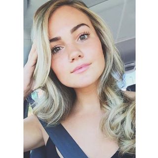 Profile Picture of Neta Right (@neta.right.39) on Facebook