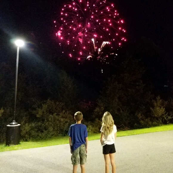 Profile Picture of Kell Roehrig (@roehrig5) on Poshmark