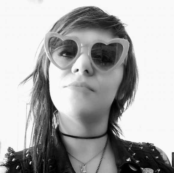 Profile Picture of Crystal Capettini (@crispywaffles13) on Poshmark