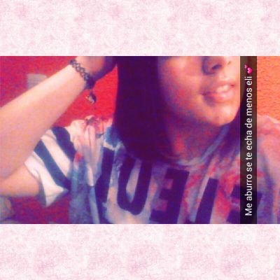 Profile Picture of Paula Casillas (@paula_casillass) on Twitter