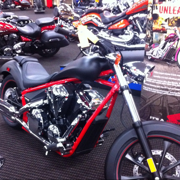 Alvaro Vaca - Poshmark Profile Picture of Alvaro Vaca (@ajvaca28) on Poshmark