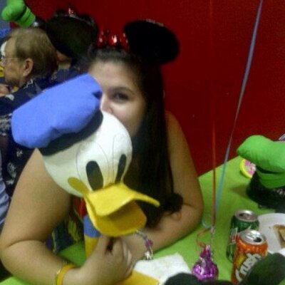 Profile Picture of Ruby Gonzalez (@queenruby12) on Twitter