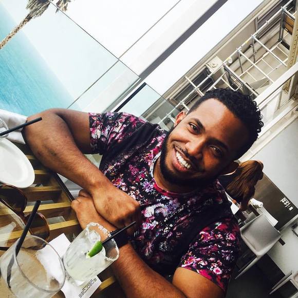 Profile Picture of Michael Jones (@mikejones877) on Poshmark