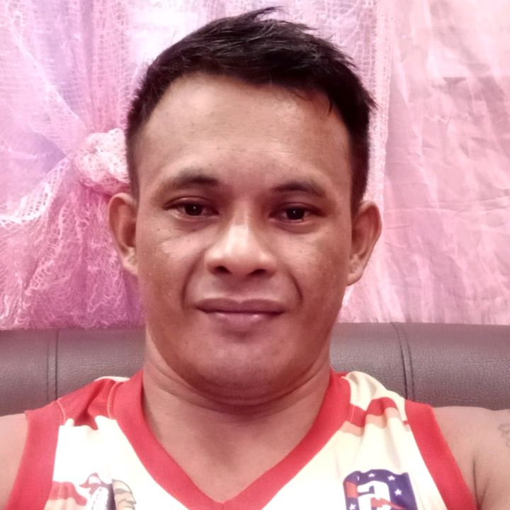 Profile Picture of robertoquidet (@robertoquidet) on Tiktok