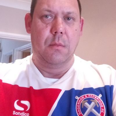 Profile Picture of Andy Townsend (@andytown0) on Twitter