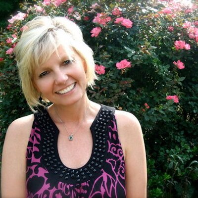 Profile Picture of Kim Sasser Looney (@kimslooney) on Twitter