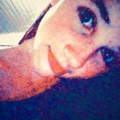 Profile Picture of Isadora Weide Daniel (@isadorawd) on Twitter