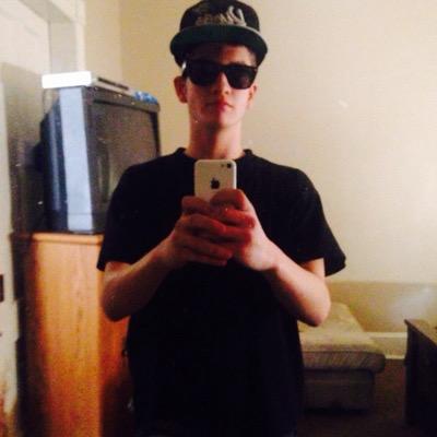 Profile Picture of Daniel Veness (@swaqking1998) on Twitter
