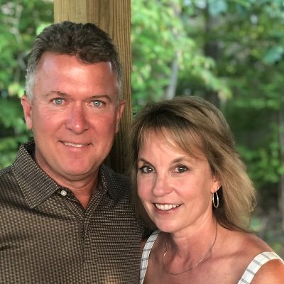 Profile Picture of Shari Schmidt (@spvzs_bmitw) on Twitter