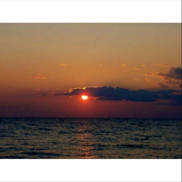 Profile Picture of Carly Kerkstra (@ckkerkstra) on Poshmark