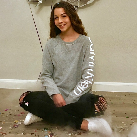 Profile Picture of Abbigail Haskins (@abbigailhaskins) on Poshmark