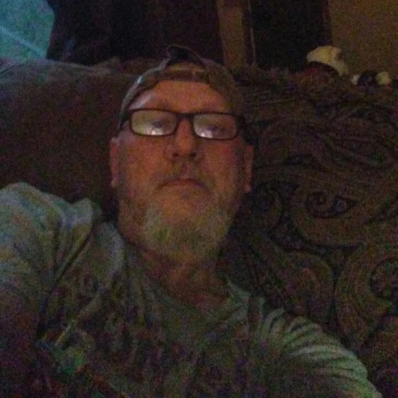 Profile Picture of Bryan Pierce (@bryanpierce) on Poshmark