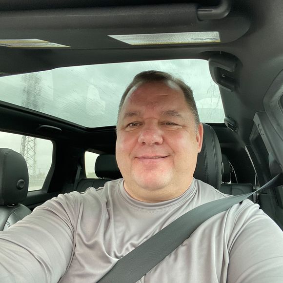 Profile Picture of Adrian Willis (@adrianwillis334) on Poshmark