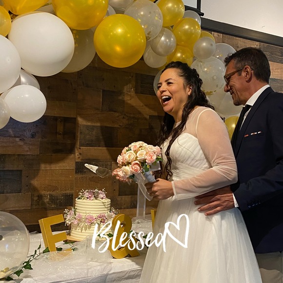 Profile Picture of Violeta Sialer (@sialervioleta) on Poshmark