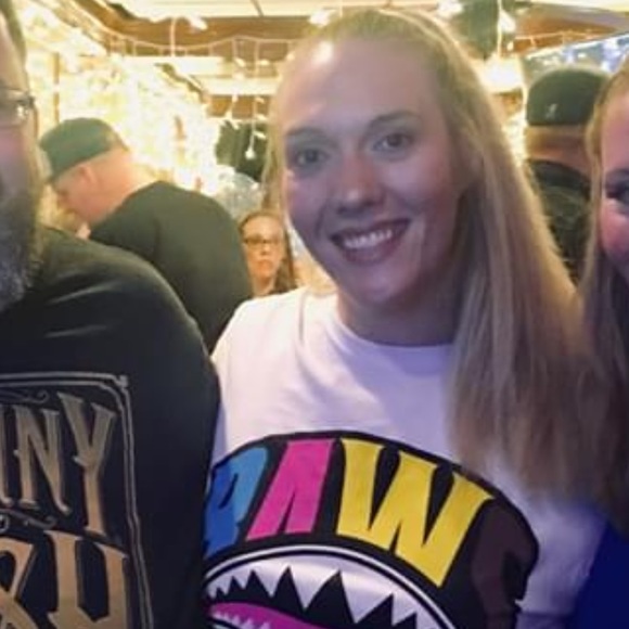 Profile Picture of Maureen Higgins (@moe1896) on Poshmark