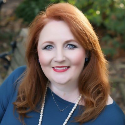 Profile Picture of Lisa Fields Bertoch (@@lbertoch) on Twitter