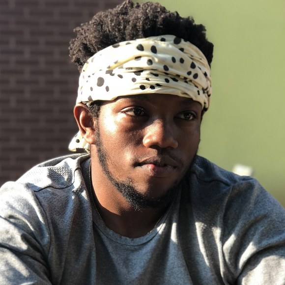 Profile Picture of Nykyle Gooden-peters (@niktyi) on Poshmark