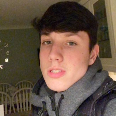Profile Picture of Carl Harmon (@Carl_9405) on Twitter