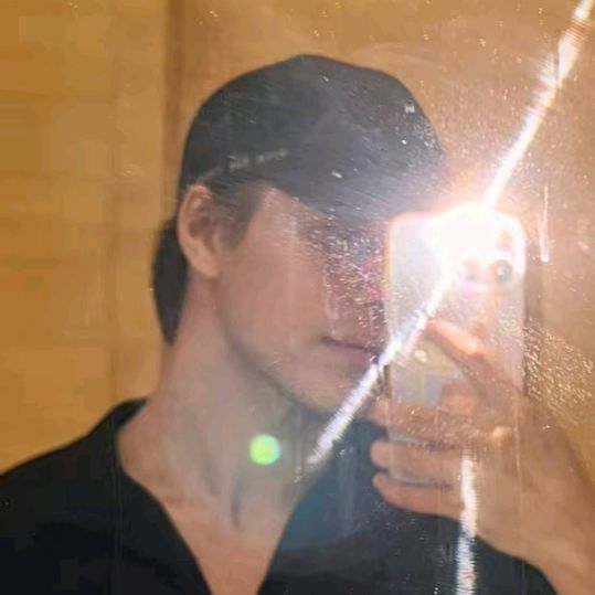 Profile Picture of DeSouza (@desouza_78) on Tiktok