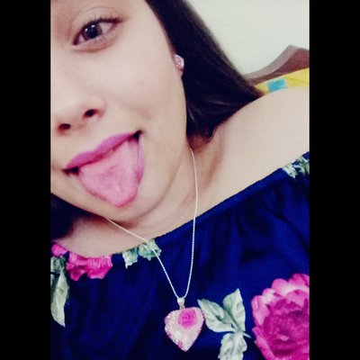 Profile Picture of Olivia Figueroa (@oliviafg124) on Twitter