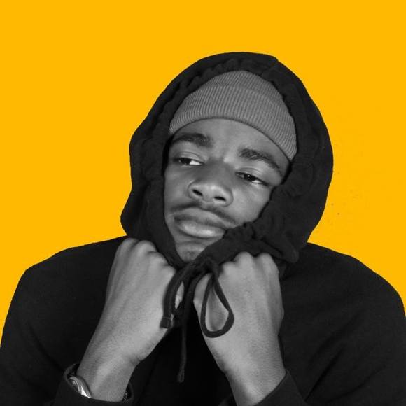 Profile Picture of Aaron Grace (@aarongrace) on Poshmark