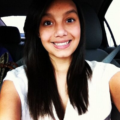 Profile Picture of Yadira N. Cavazos (@cavazos_yadira) on Twitter