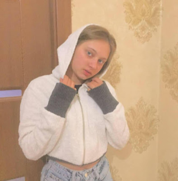 Profile Picture of Ani Bejanishvili (@bejanishvili739) on Poshmark