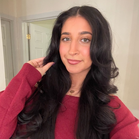 Profile Picture of Rana Samrout (@rana_samrout) on Poshmark