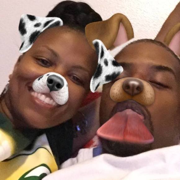 Profile Picture of Tonya Cason (@1cutie_pie) on Poshmark