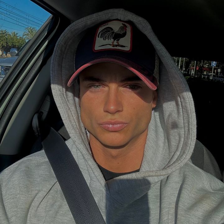 Profile Picture of Hugo Solé (@hugosole) on Tiktok
