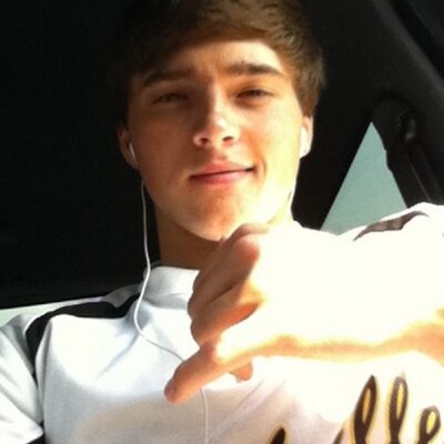 Profile Picture of Craig Vick (@cvick16) on Twitter