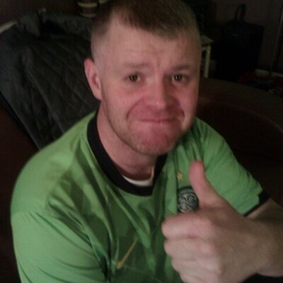 Profile Picture of James Harkin (@sharkyflash) on Twitter