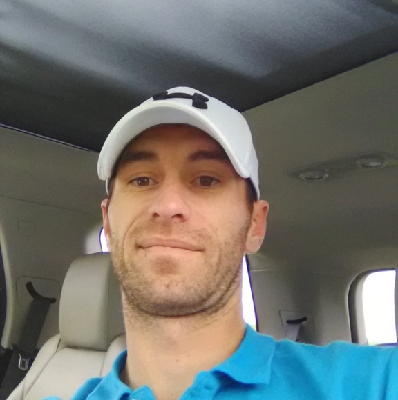 Profile Picture of Bradley Hampton (@bradleyhampton) on Poshmark