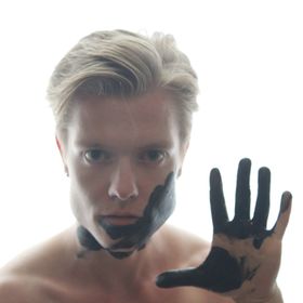 Christopher Blackwell - Pinterest Profile Picture of Christopher Blackwell (@MrChrisBlackwel) on Pinterest