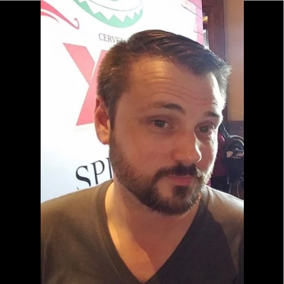 Profile Picture of Aaron Stenzel (@aaronstenzel) on Poshmark