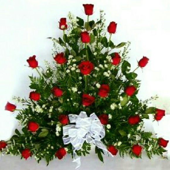 Profile Picture of Janet Pedroso (@yey777) on Poshmark