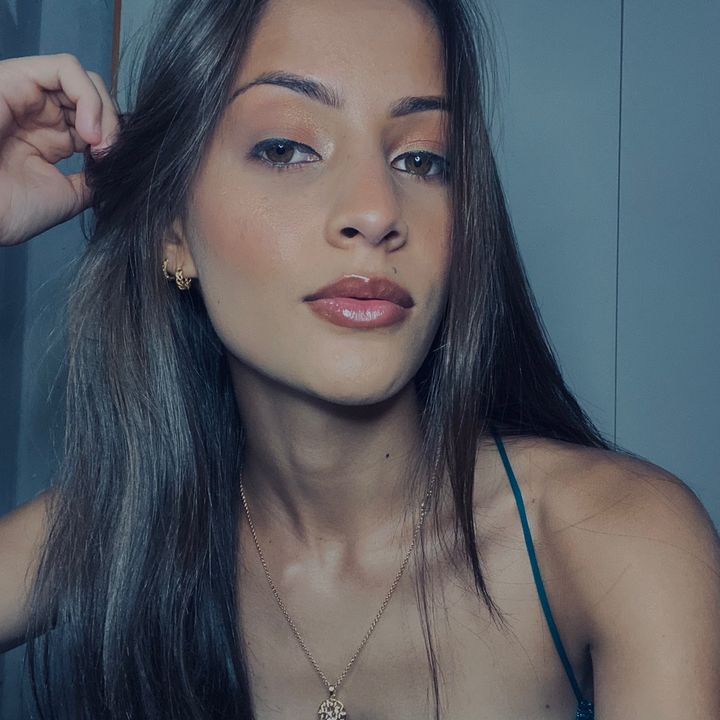 Profile Picture of 𝓐𝓵𝓲𝓬𝓮 (@_alicemacedo1) on Tiktok