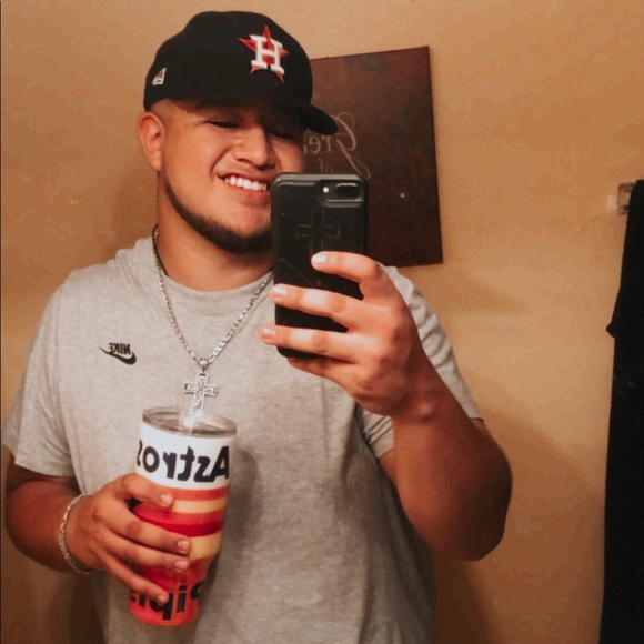 Profile Picture of Joel Serrano (@joelserrano23) on Poshmark