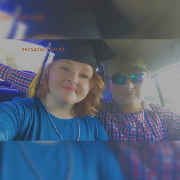 Profile Picture of Destiny Hazlewood (@destinyhope01) on Poshmark