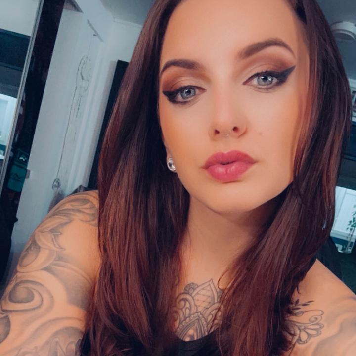 Profile Picture of Jessica Swift (@@jecca305) on Tiktok