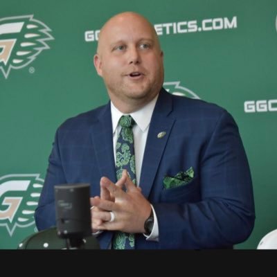 Profile Picture of Jeremy Sheetinger (@CoachSheets3) on Twitter