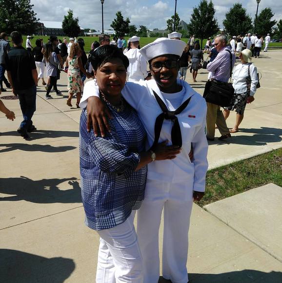 Profile Picture of Katrina Carthon (@marquietta17) on Poshmark