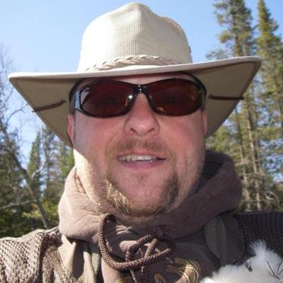 Profile Picture of Dennis Niles (@LSSUNiles) on Twitter