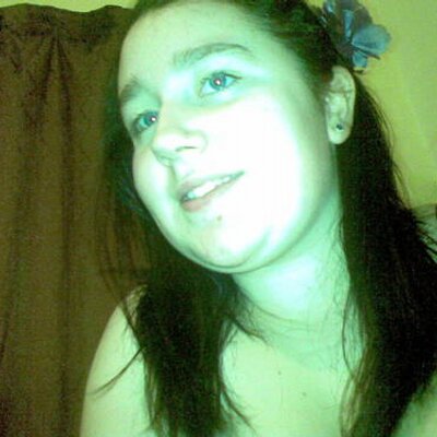 Profile Picture of Christina Fitzgerald (@ChrissyBaby111) on Twitter