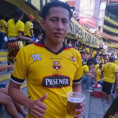 Profile Picture of Robert Carlos Muniz (@robertmuniz10) on Twitter