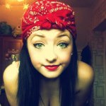 Profile Picture of Em Samuels (@autumnleavesandfluffyunicorns) on Instagram