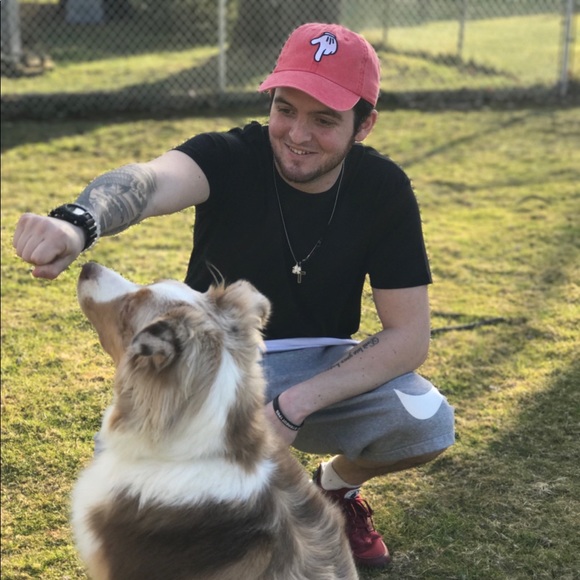 Profile Picture of Ryan Ranieri (@rran724) on Poshmark