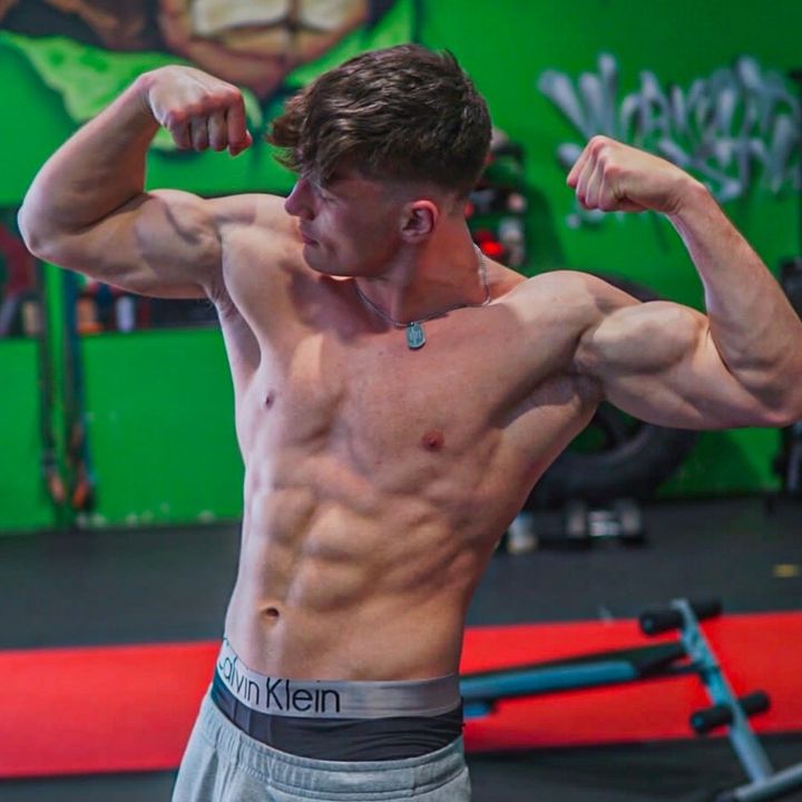 Profile Picture of   TikTok di Alex Stana... (@alexstana) on Tiktok