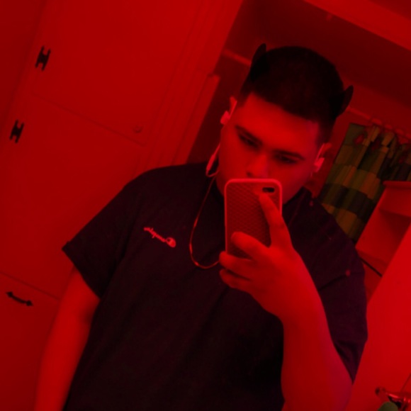 Profile Picture of Marco Coronado (@p0ll0) on Poshmark